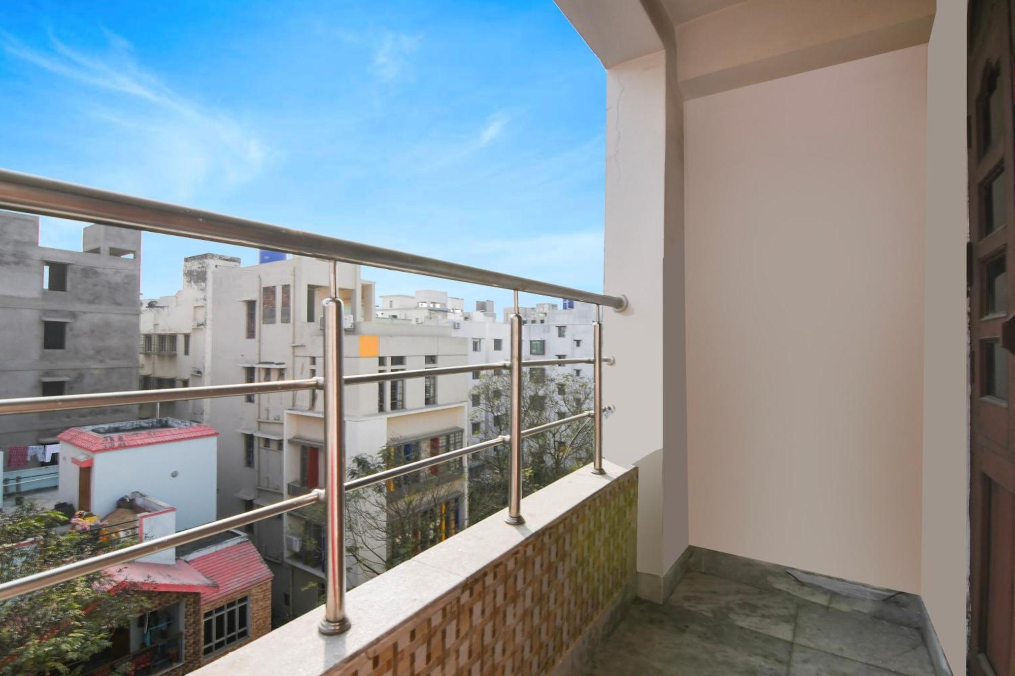 Hotel O Biswa Bangla Sarani Calcuta Exterior foto